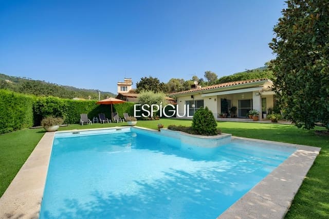 4 quarto Moradia para venda em Teià com piscina garagem - 1 590 000 € (Ref: 10016044)