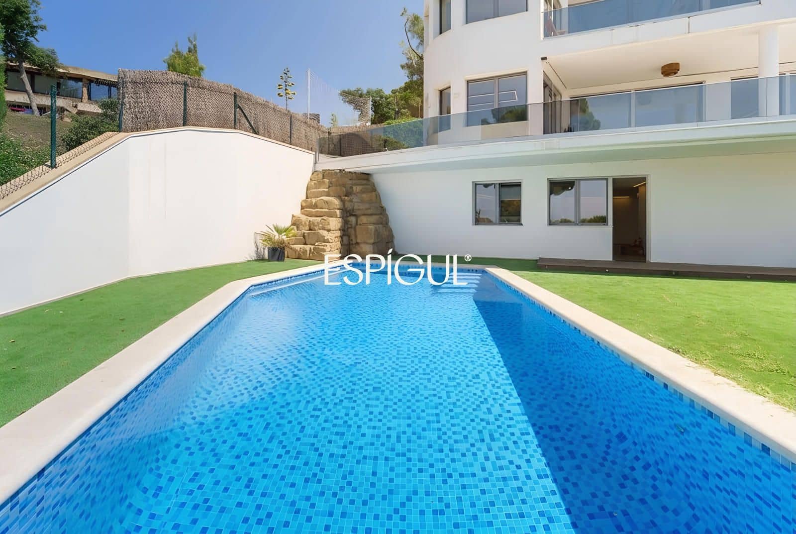 5 bedroom Villa for sale in Vilassar de Dalt with pool garage - € 1,300,000 (Ref: 10016047)