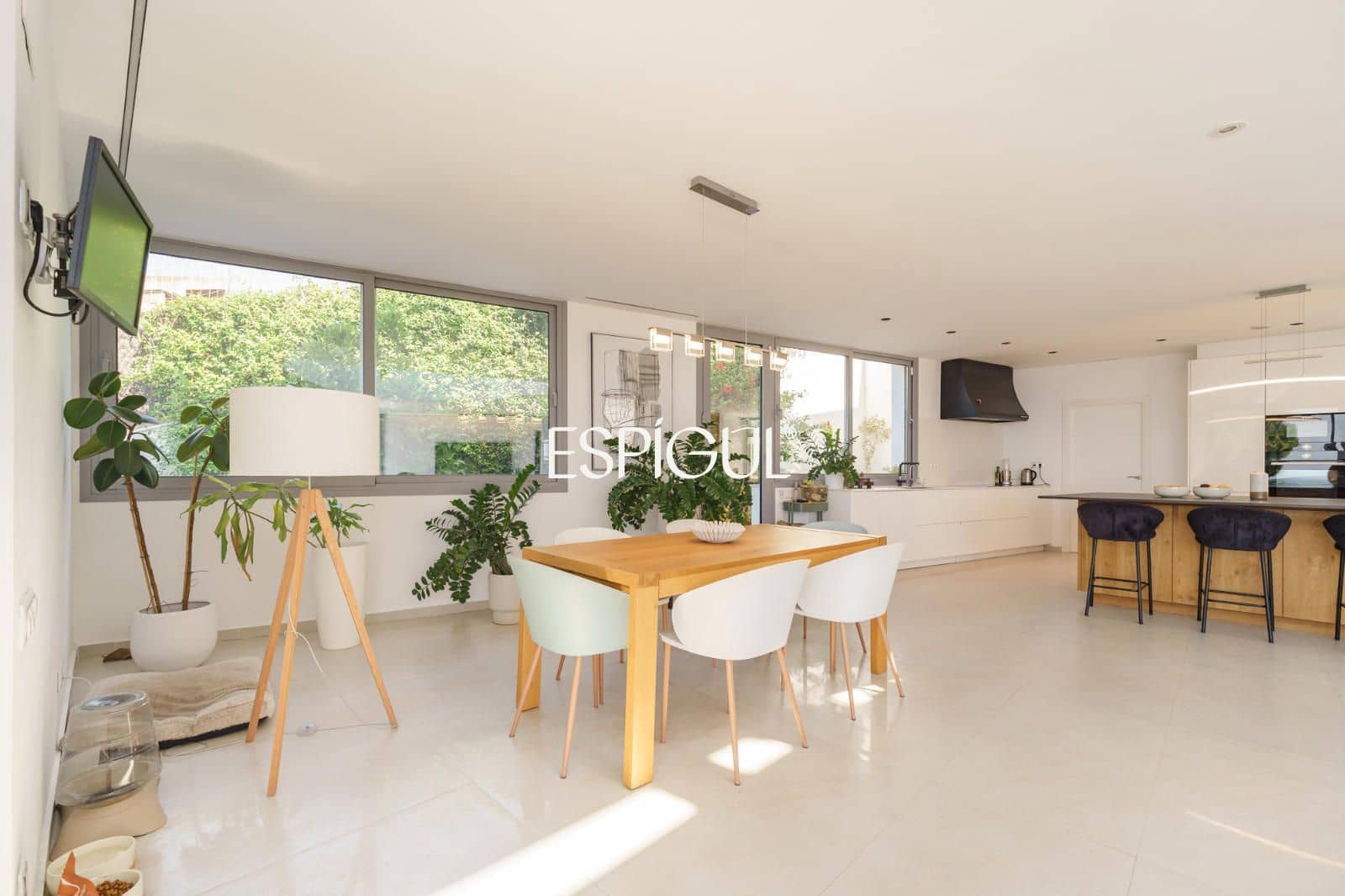 5 bedroom Villa for sale in Vilassar de Dalt with pool garage - € 1,300,000 (Ref: 10016047)