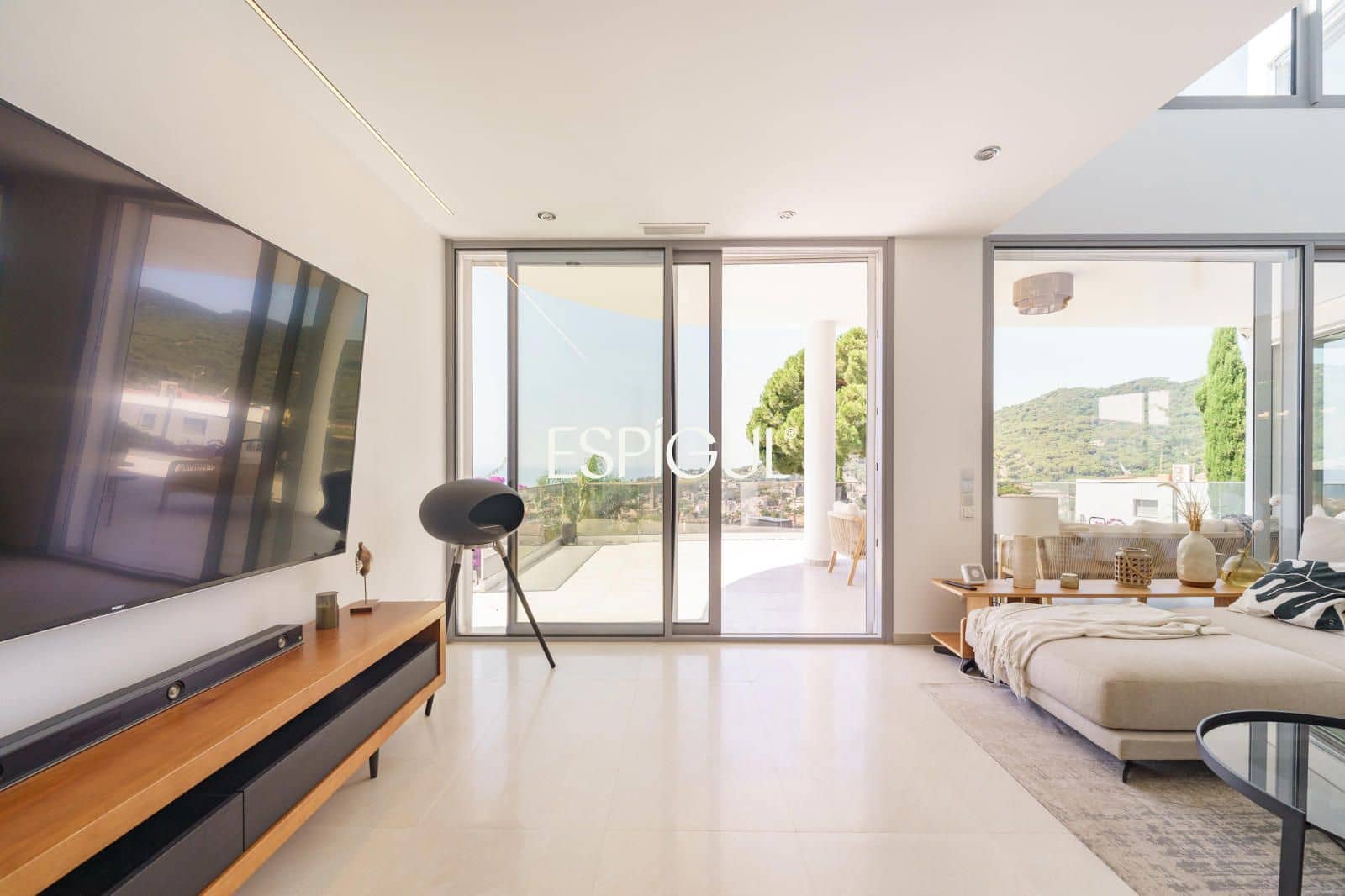 5 bedroom Villa for sale in Vilassar de Dalt with pool garage - € 1,300,000 (Ref: 10016047)