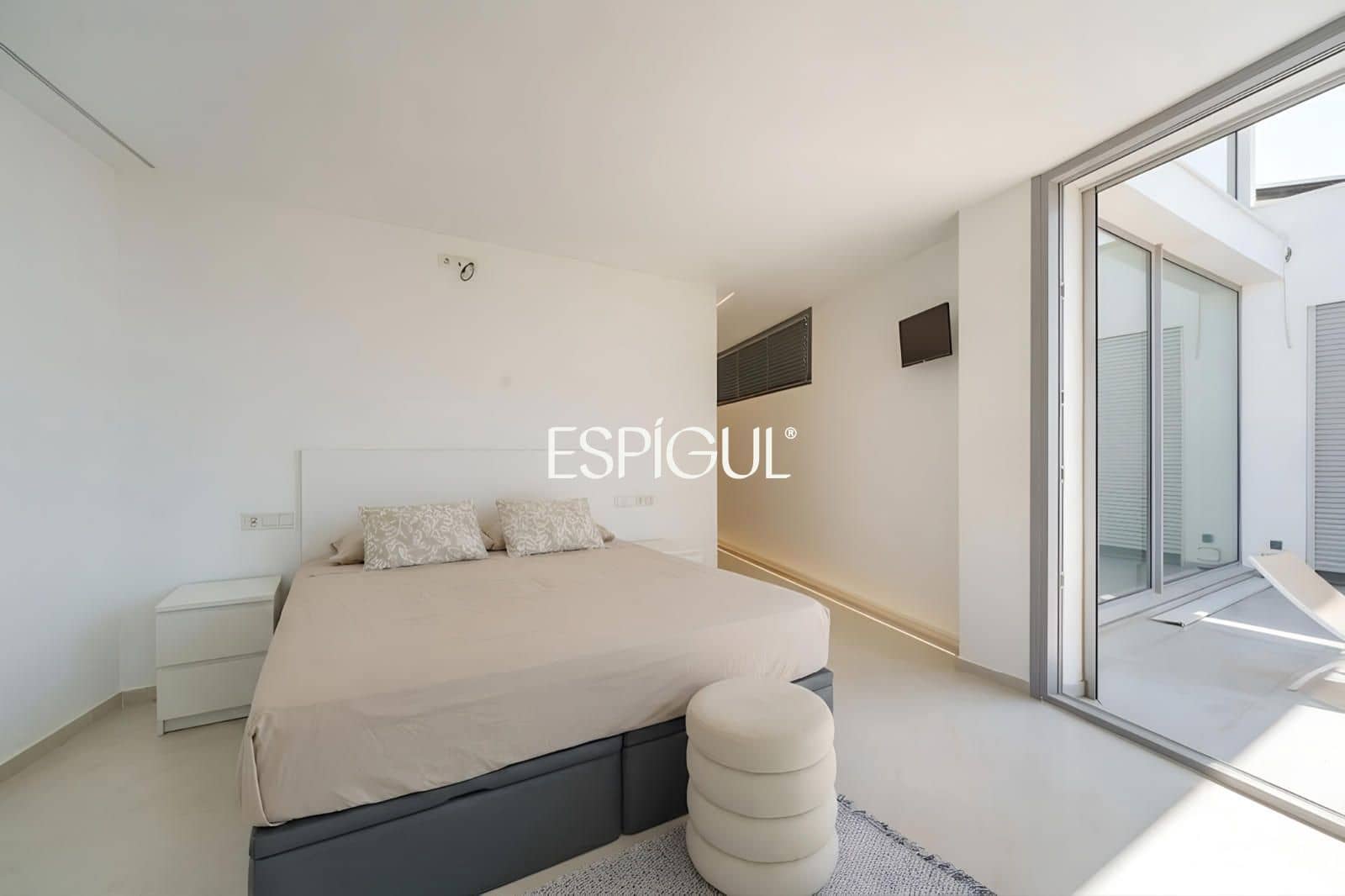 5 bedroom Villa for sale in Vilassar de Dalt with pool garage - € 1,300,000 (Ref: 10016047)