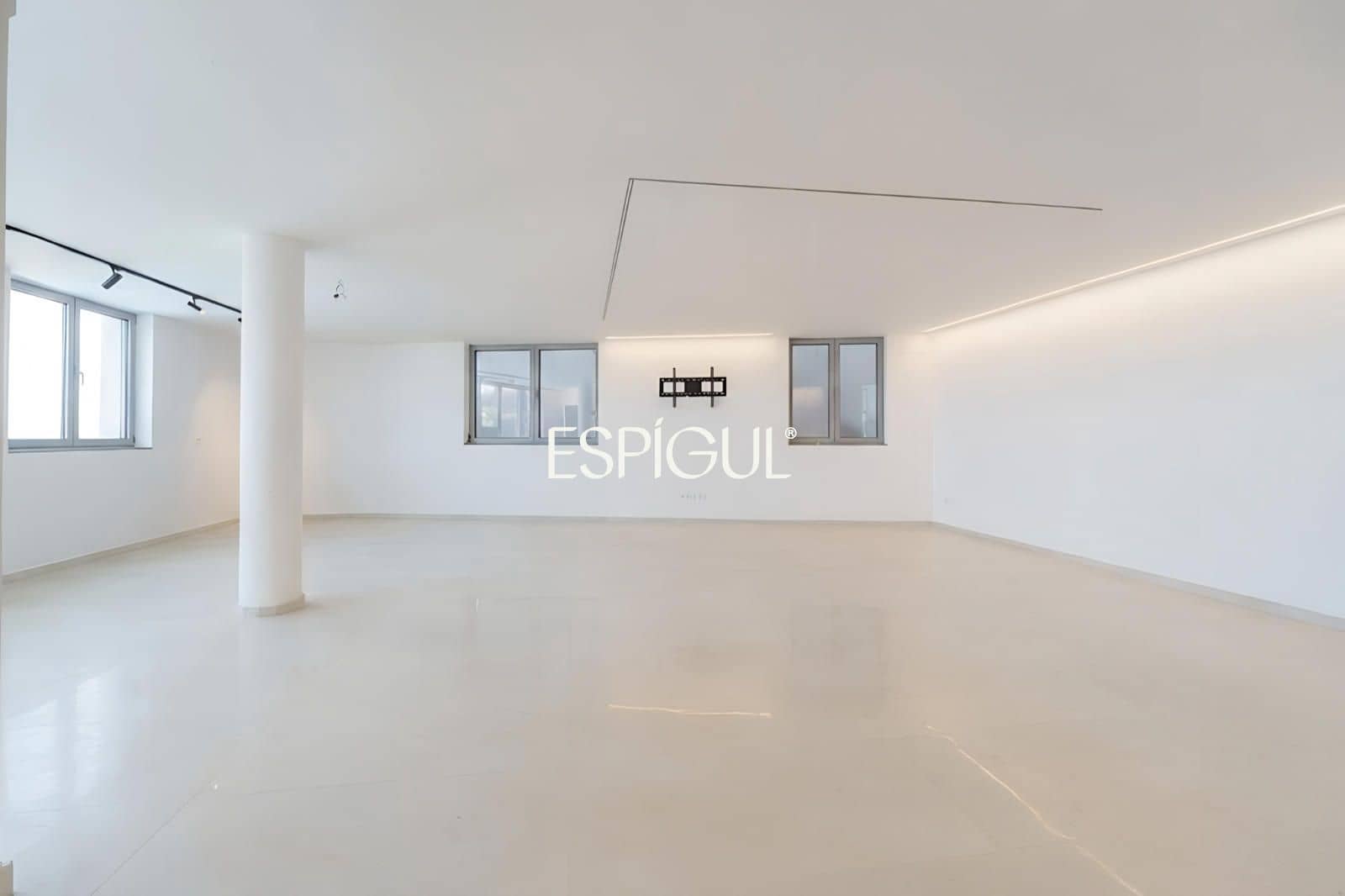 5 bedroom Villa for sale in Vilassar de Dalt with pool garage - € 1,300,000 (Ref: 10016047)
