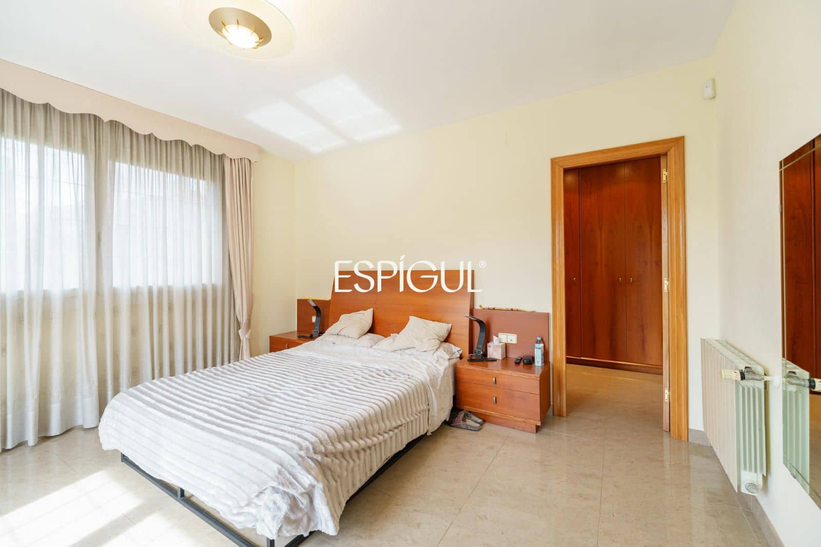 Chalet de 6 habitaciones en Vallromanes en venta con piscina garaje - 875.000 € (Ref: 10016049)