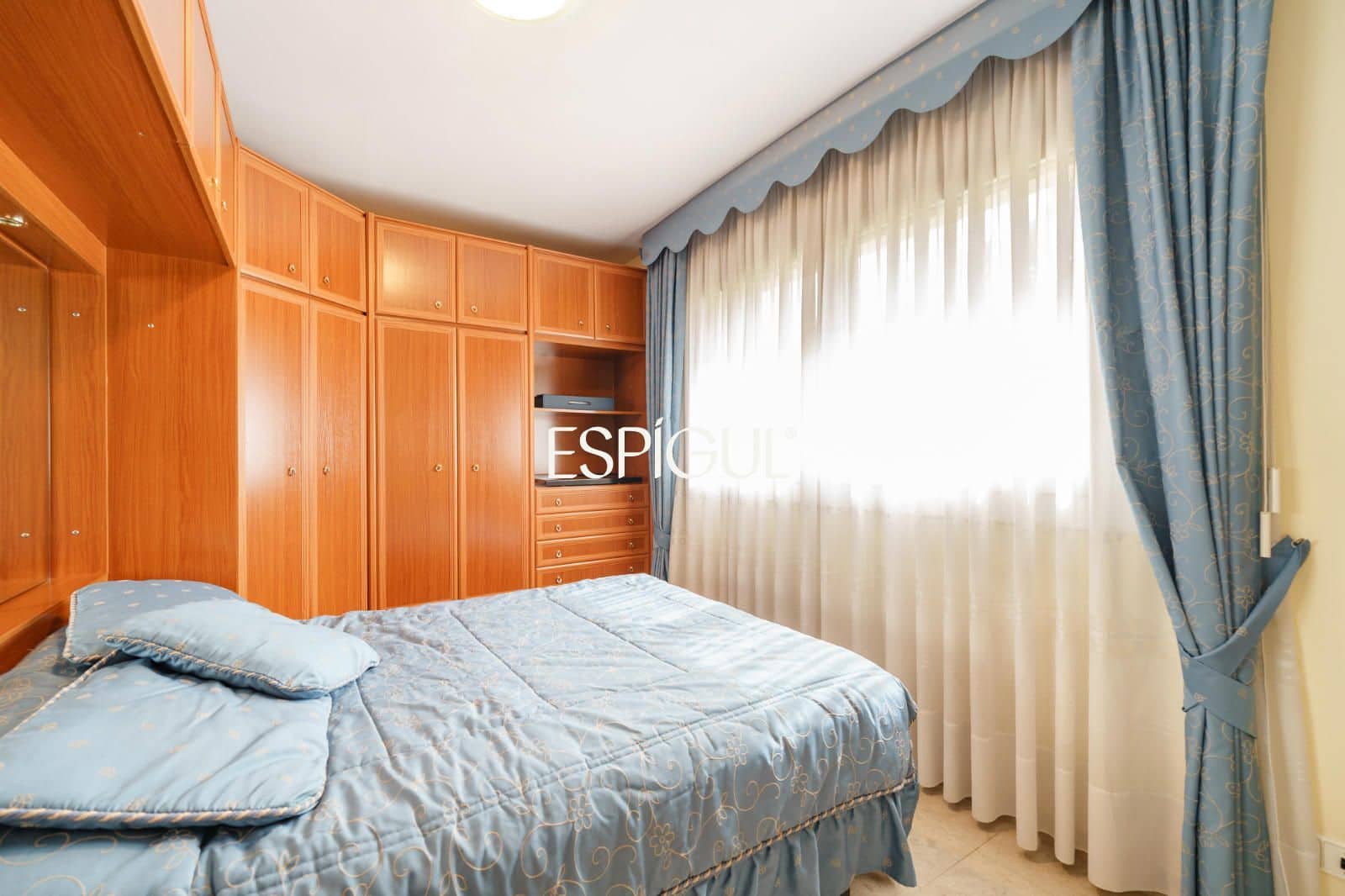 Chalet de 6 habitaciones en Vallromanes en venta con piscina garaje - 875.000 € (Ref: 10016049)