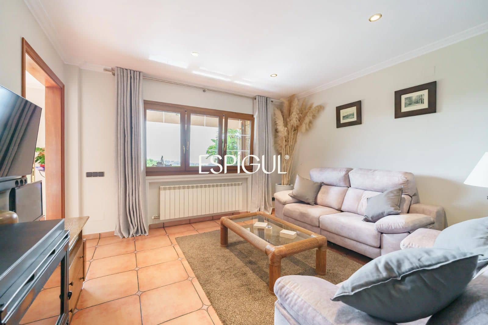 3 bedroom Villa for sale in Argentona with garage - € 870,000 (Ref: 10016050)