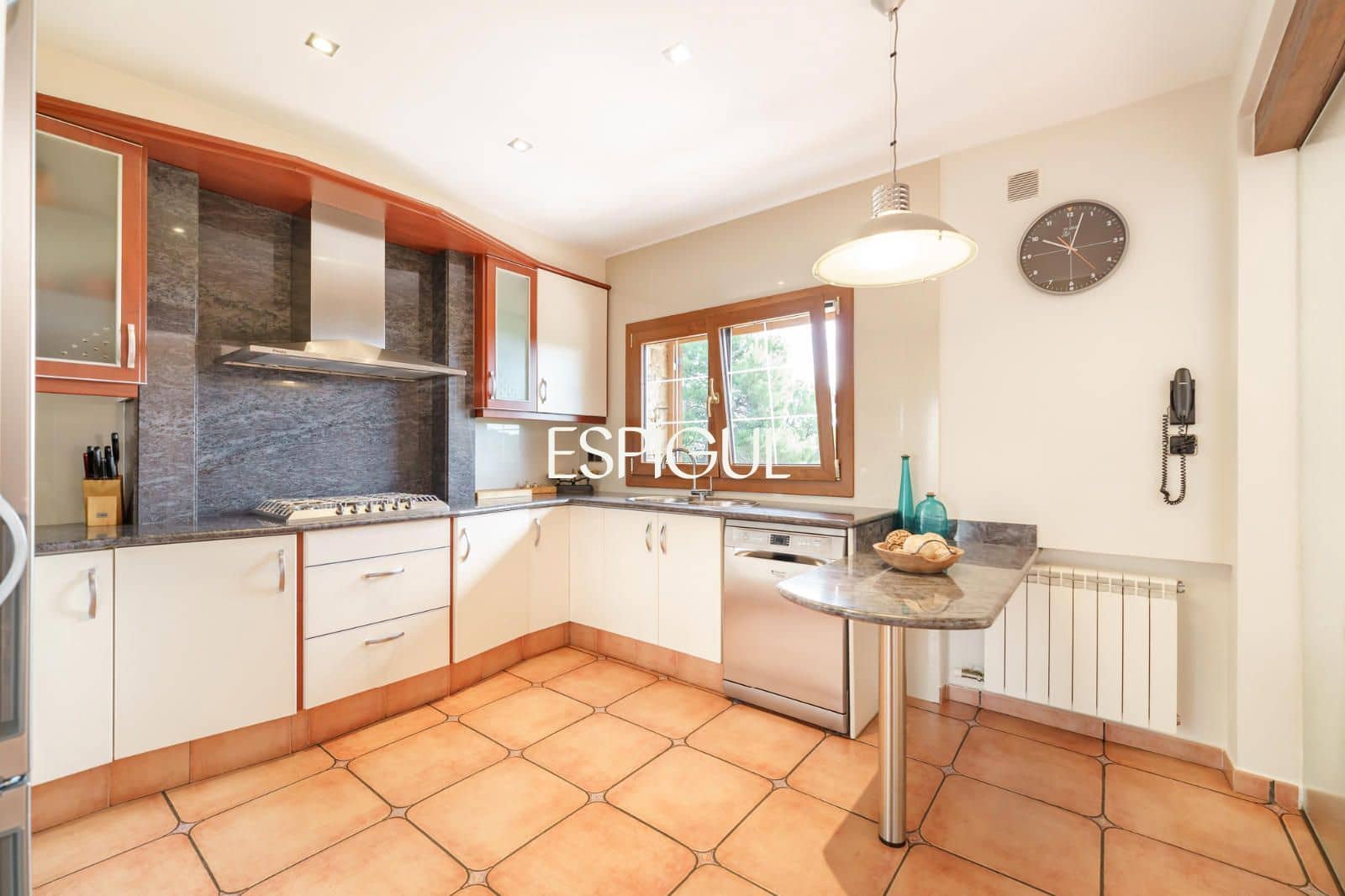 3 bedroom Villa for sale in Argentona with garage - € 870,000 (Ref: 10016050)