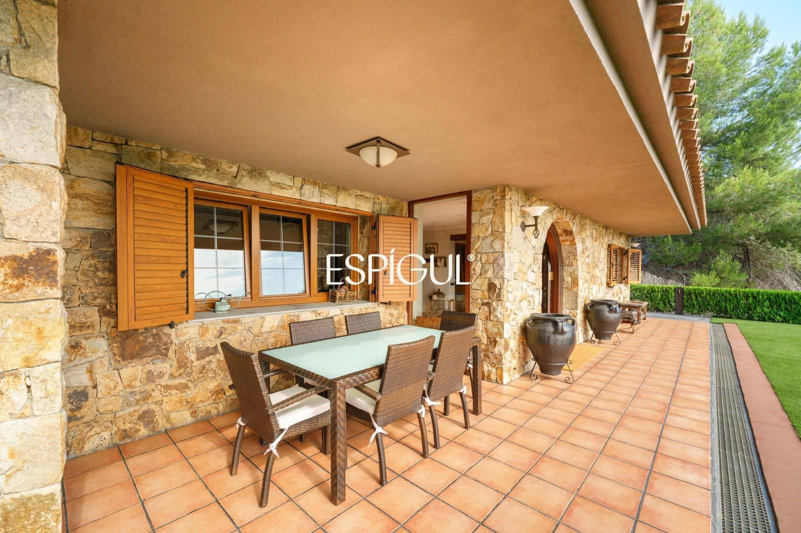 3 bedroom Villa for sale in Argentona with garage - € 870,000 (Ref: 10016050)