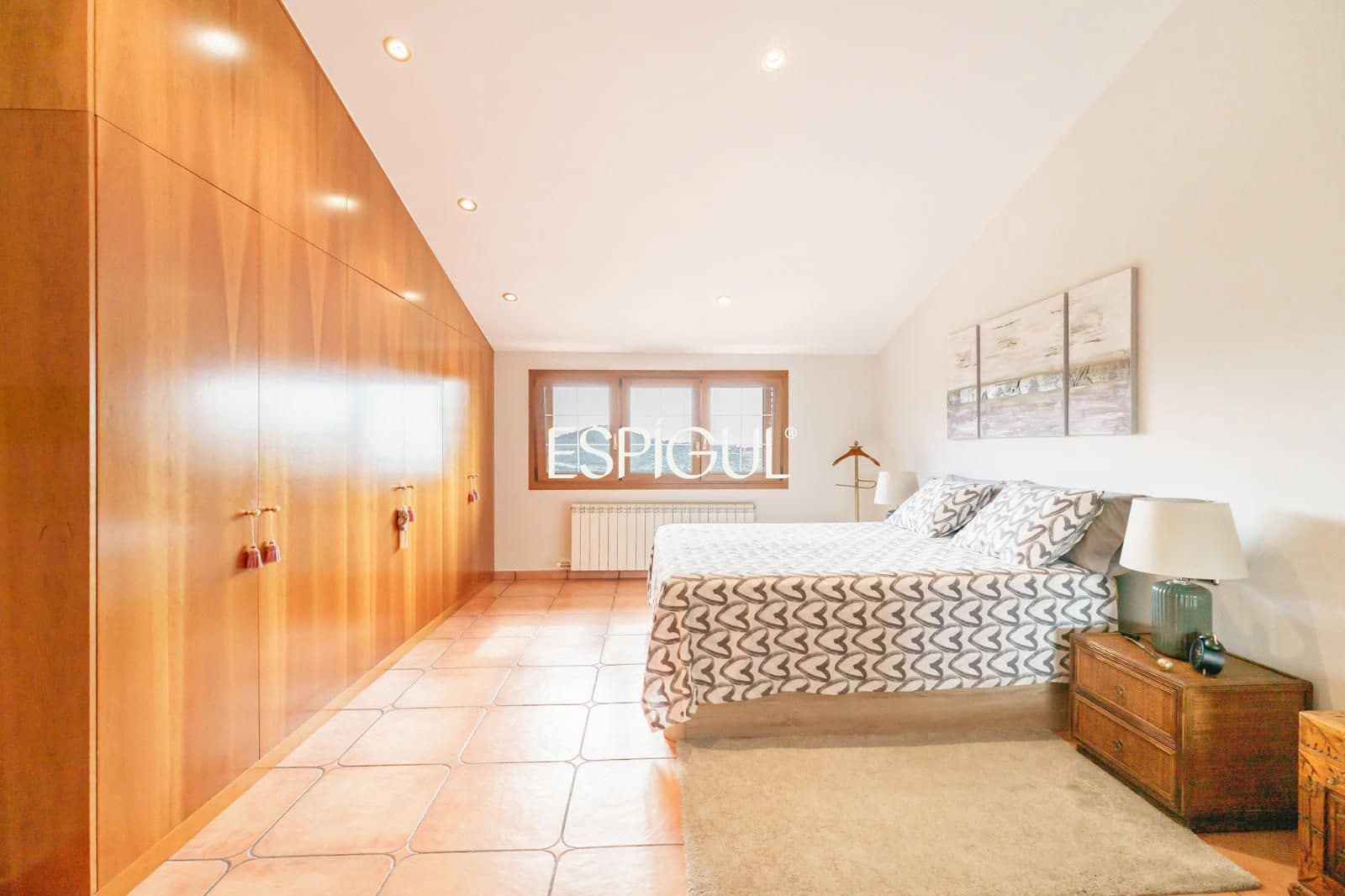 3 bedroom Villa for sale in Argentona with garage - € 870,000 (Ref: 10016050)