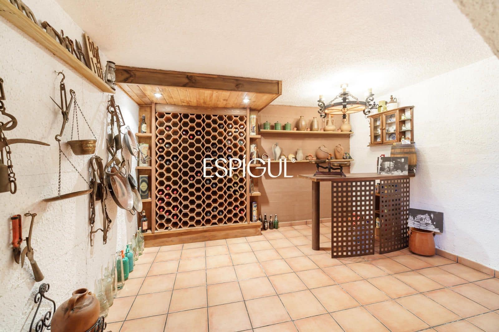 3 bedroom Villa for sale in Argentona with garage - € 870,000 (Ref: 10016050)