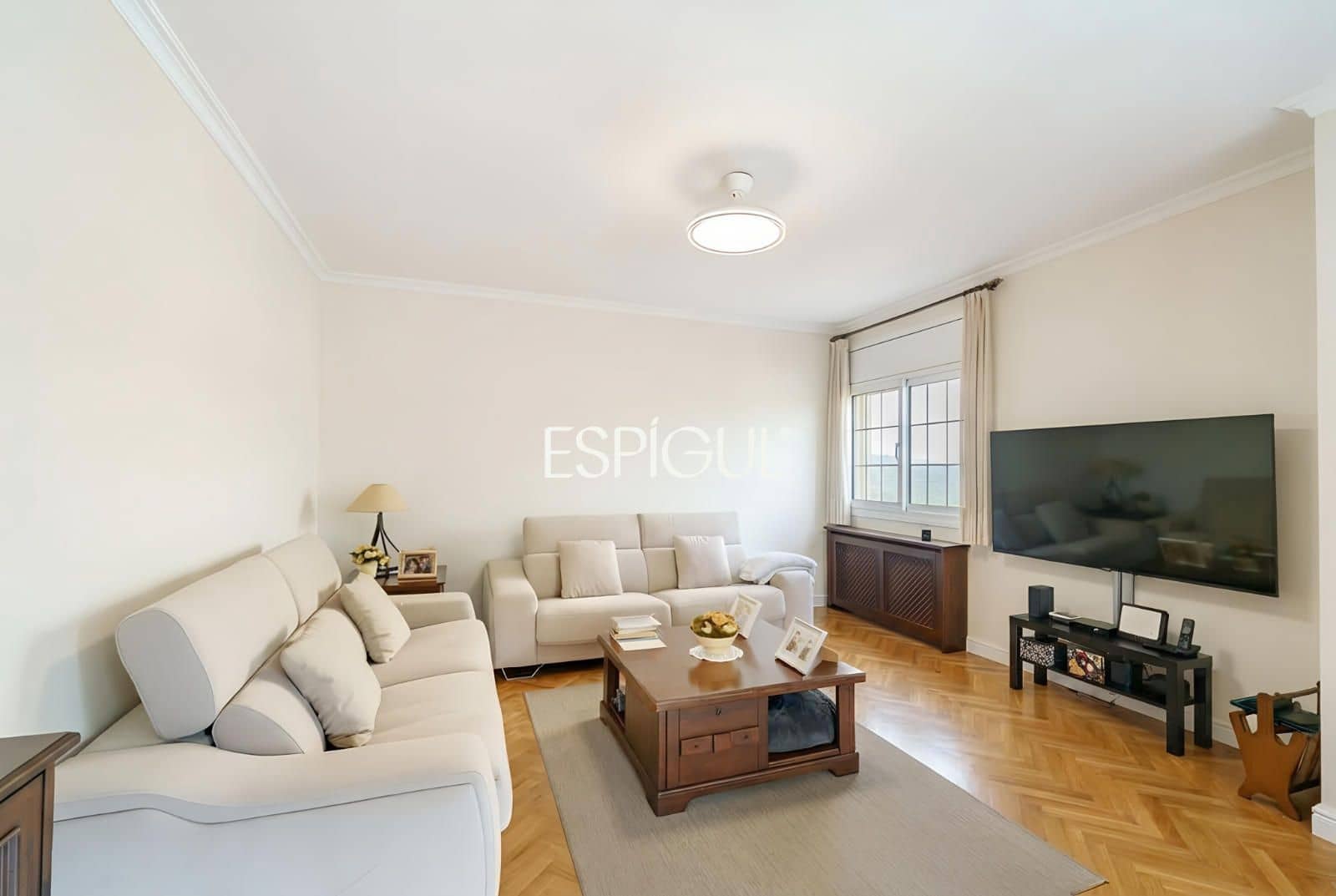 5 quarto Moradia para venda em Mataro com piscina garagem - 825 000 € (Ref: 10016051)