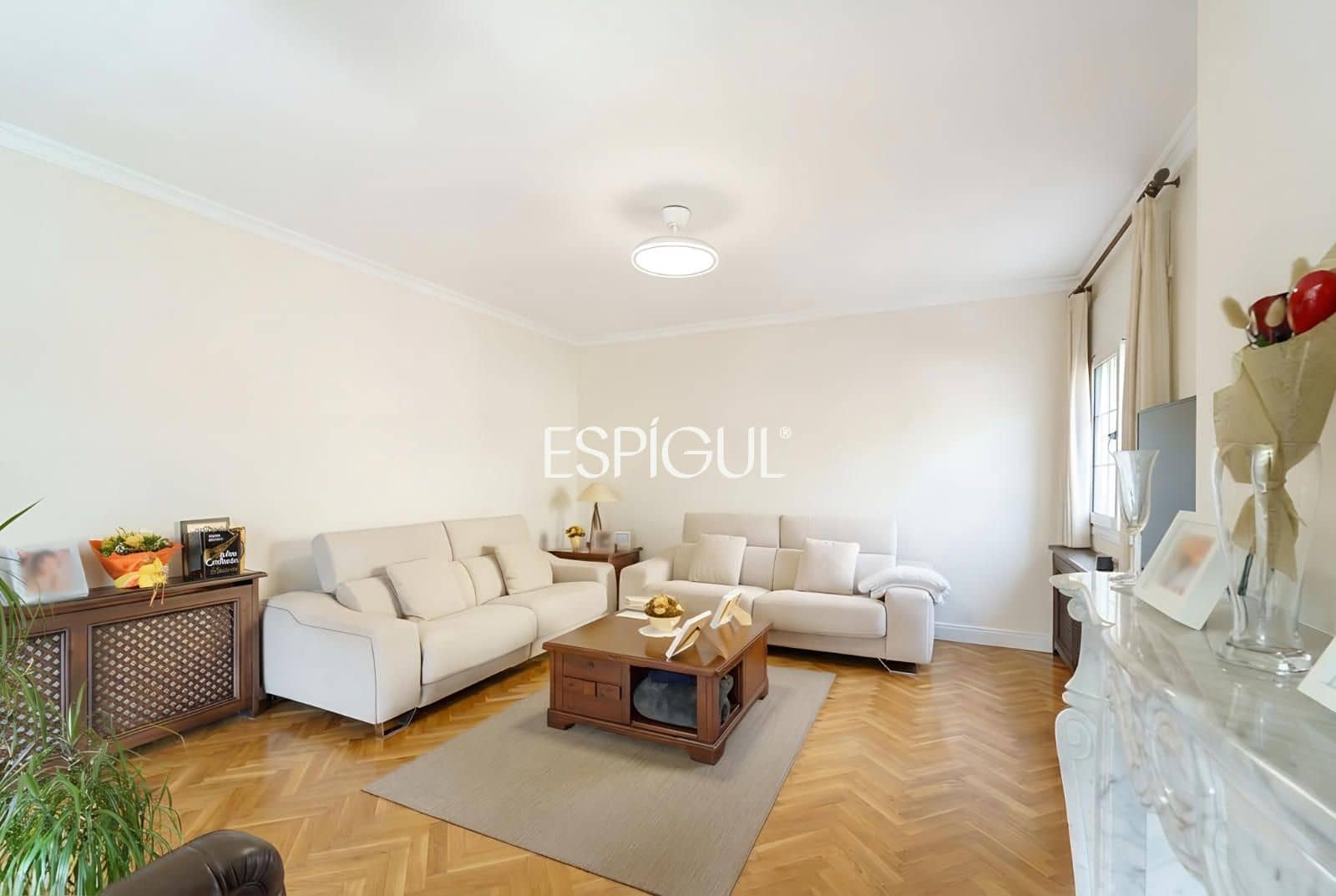 5 quarto Moradia para venda em Mataro com piscina garagem - 825 000 € (Ref: 10016051)