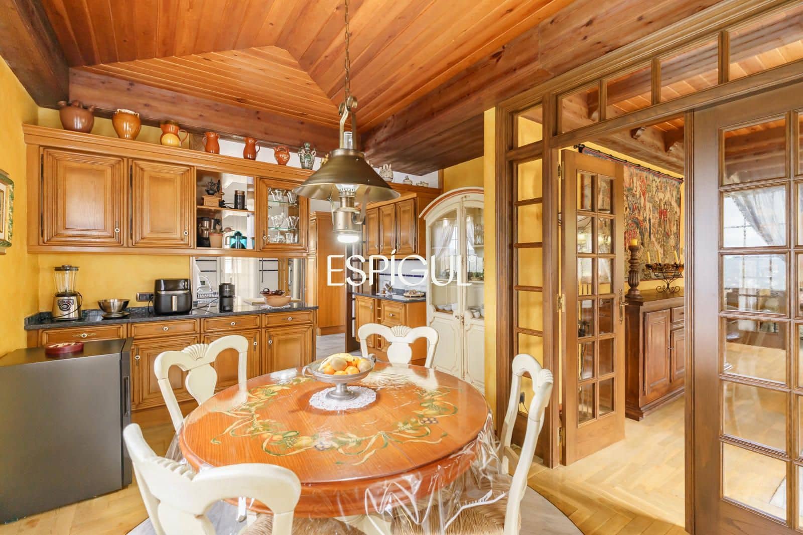 5 quarto Moradia para venda em Mataro com piscina garagem - 825 000 € (Ref: 10016051)