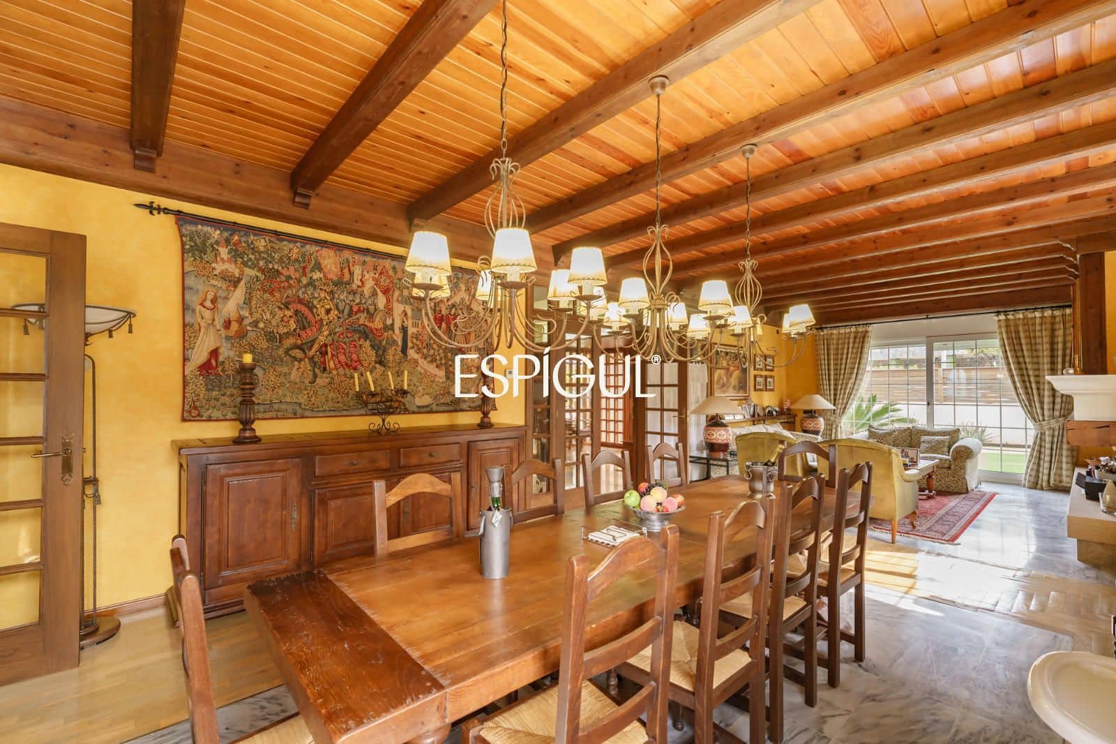 5 quarto Moradia para venda em Mataro com piscina garagem - 825 000 € (Ref: 10016051)