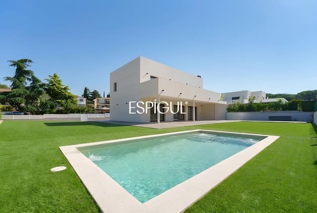 4 Zimmer Villa zu verkaufen in Vallromanes mit Pool Garage - 1.450.000 € (Ref: 10016052)