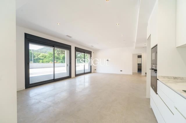 4 Zimmer Villa zu verkaufen in Vallromanes mit Pool Garage - 1.450.000 € (Ref: 10016052)