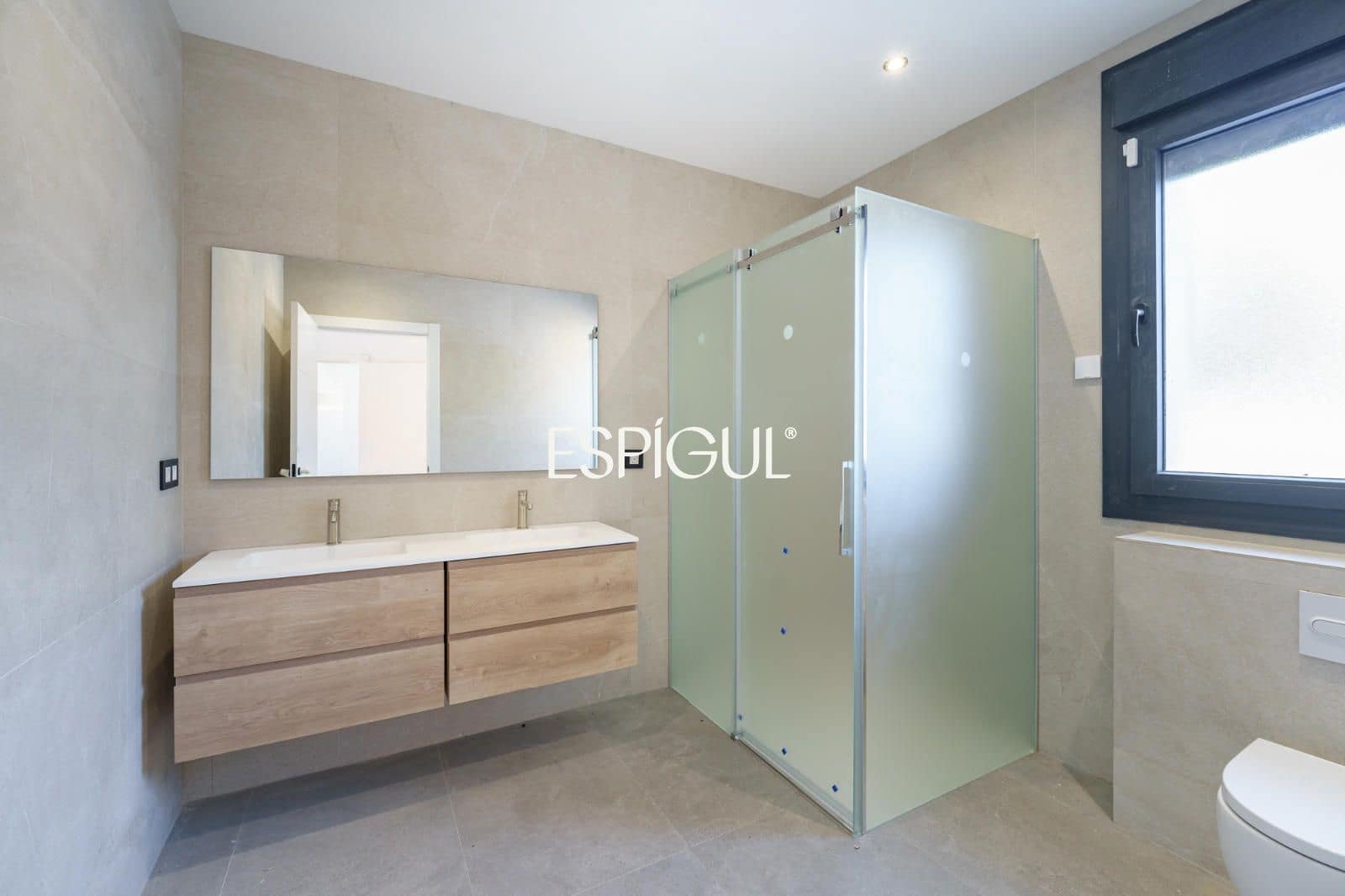 4 Zimmer Villa zu verkaufen in Vallromanes mit Pool Garage - 1.450.000 € (Ref: 10016052)