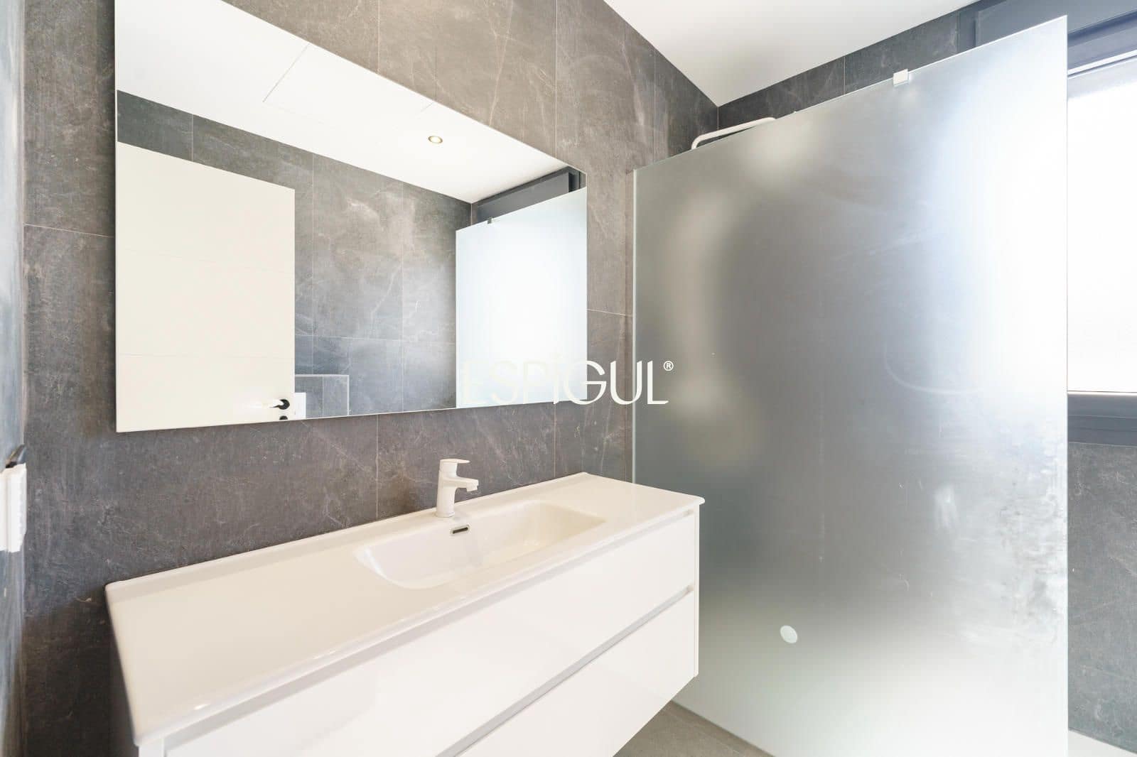4 Zimmer Villa zu verkaufen in Vallromanes mit Pool Garage - 1.450.000 € (Ref: 10016052)