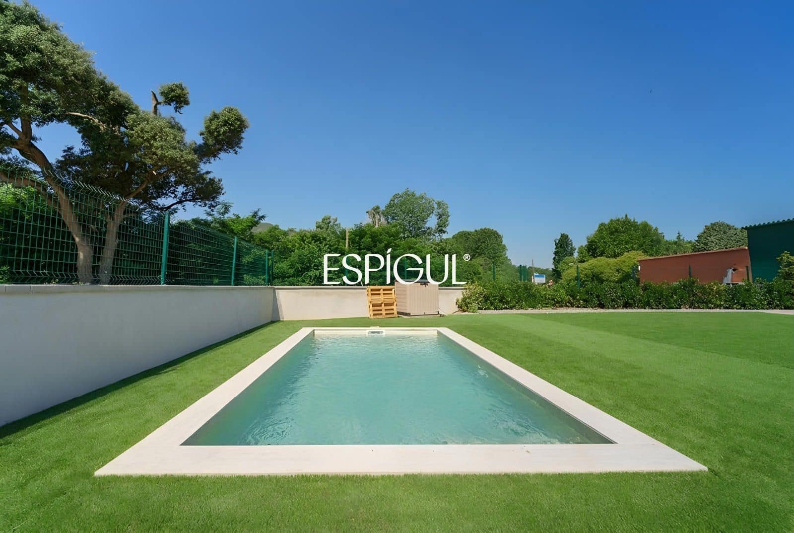 4 Zimmer Villa zu verkaufen in Vallromanes mit Pool Garage - 1.450.000 € (Ref: 10016052)