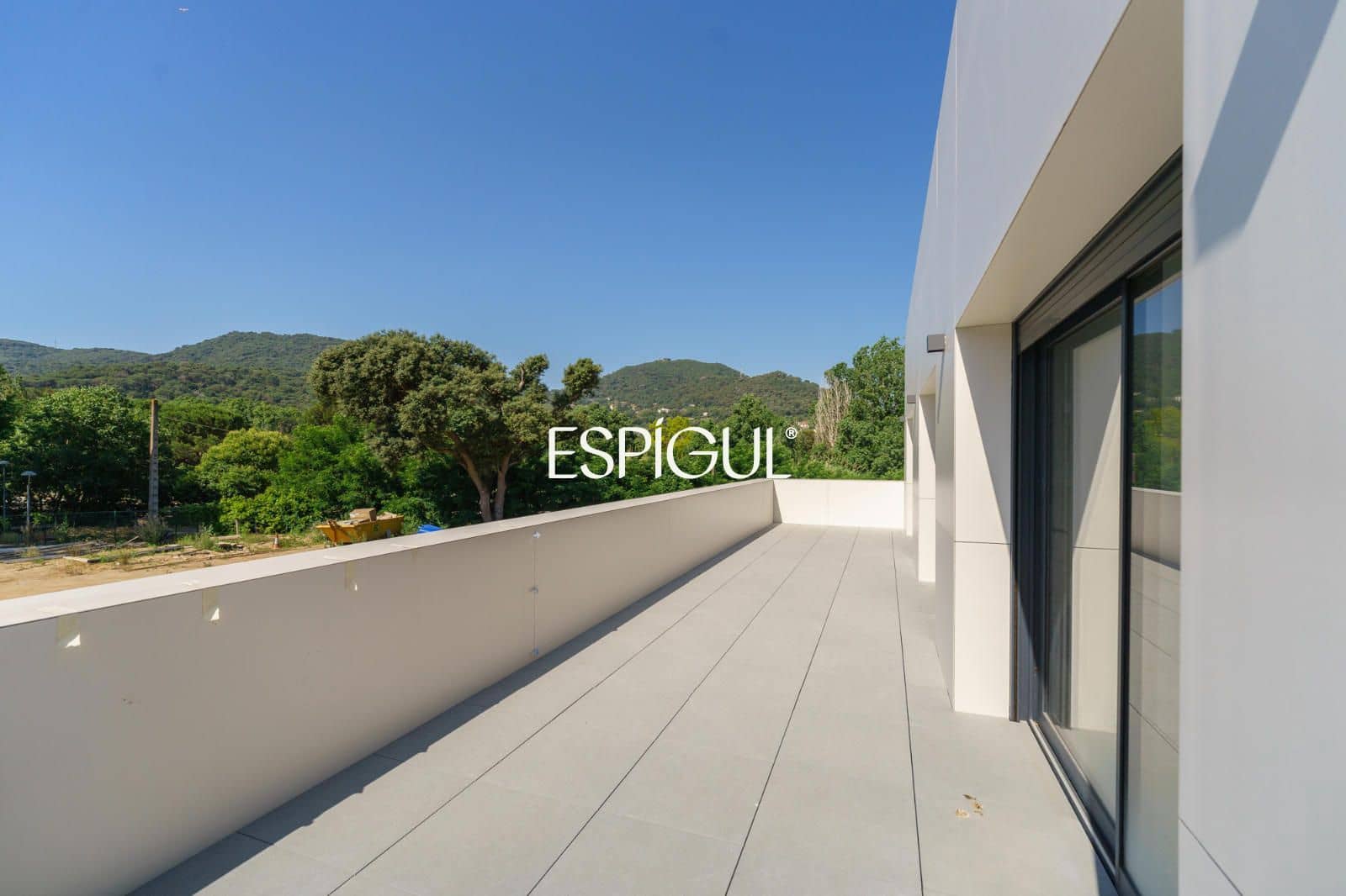4 Zimmer Villa zu verkaufen in Vallromanes mit Pool Garage - 1.450.000 € (Ref: 10016052)