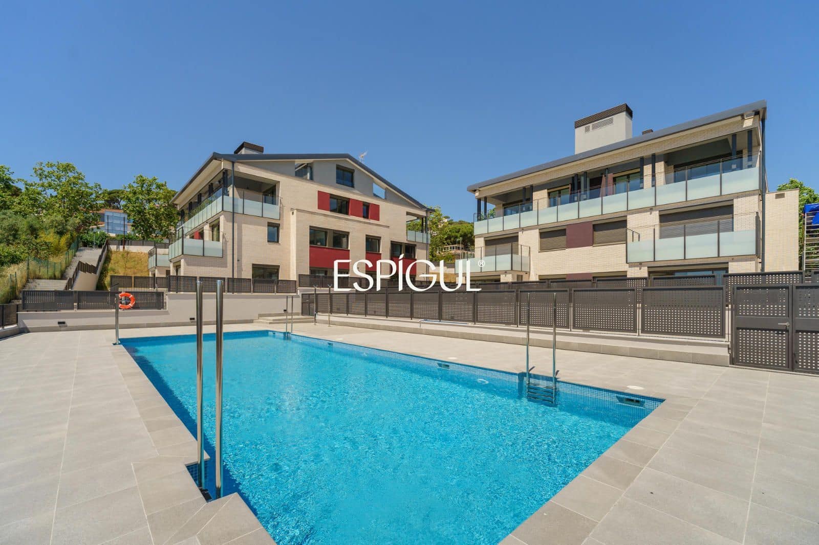 2 chambre Appartement à vendre à Premia de Dalt avec piscine garage - 513 500 € (Ref: 10016053)