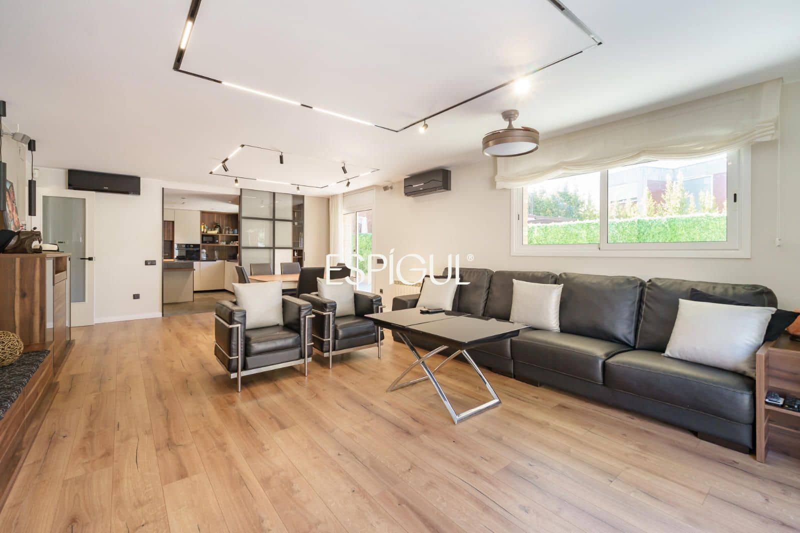 5 bedroom Villa for sale in Canet de Mar with pool garage - € 995,000 (Ref: 10016054)