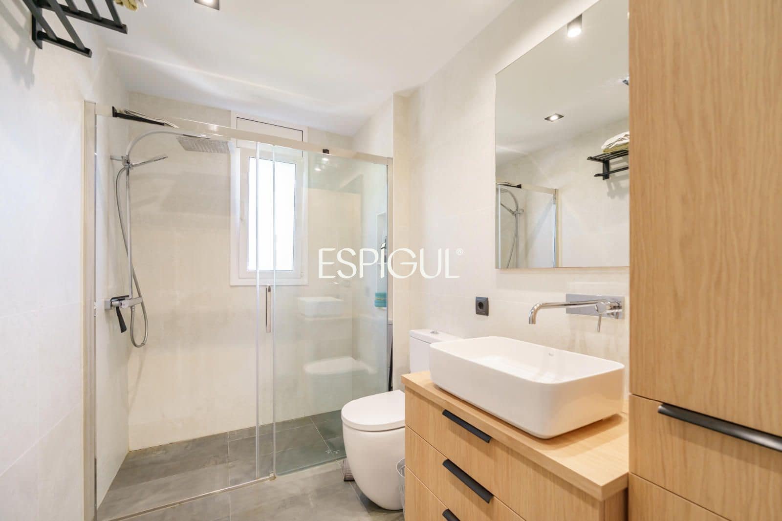 5 bedroom Villa for sale in Canet de Mar with pool garage - € 995,000 (Ref: 10016054)
