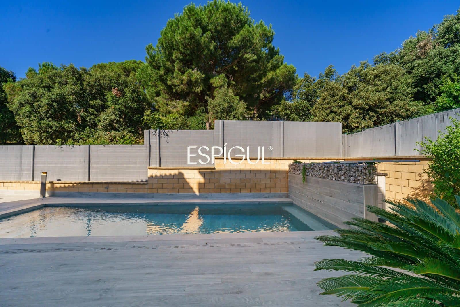 5 bedroom Villa for sale in Canet de Mar with pool garage - € 995,000 (Ref: 10016054)