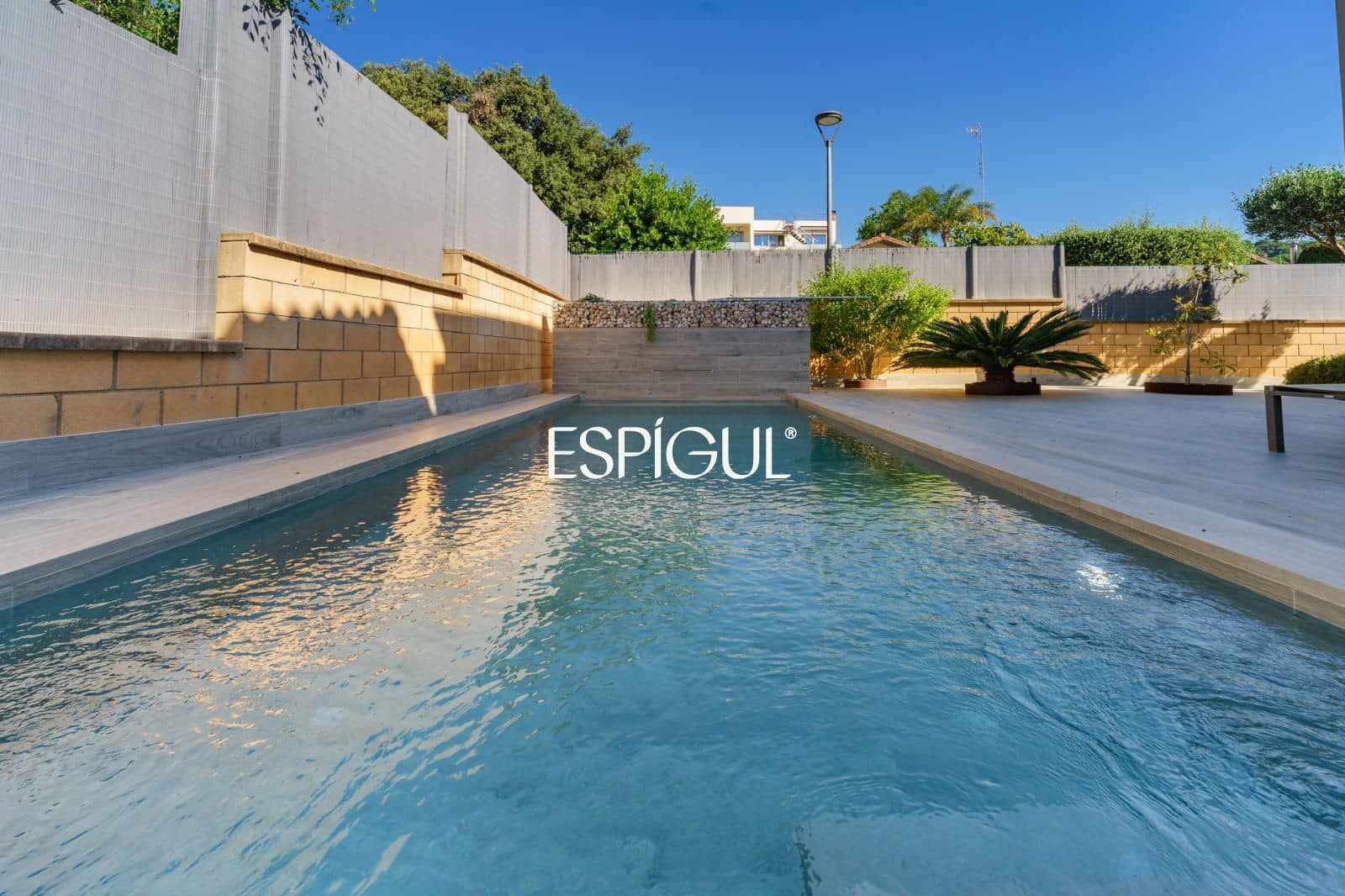 5 bedroom Villa for sale in Canet de Mar with pool garage - € 995,000 (Ref: 10016054)