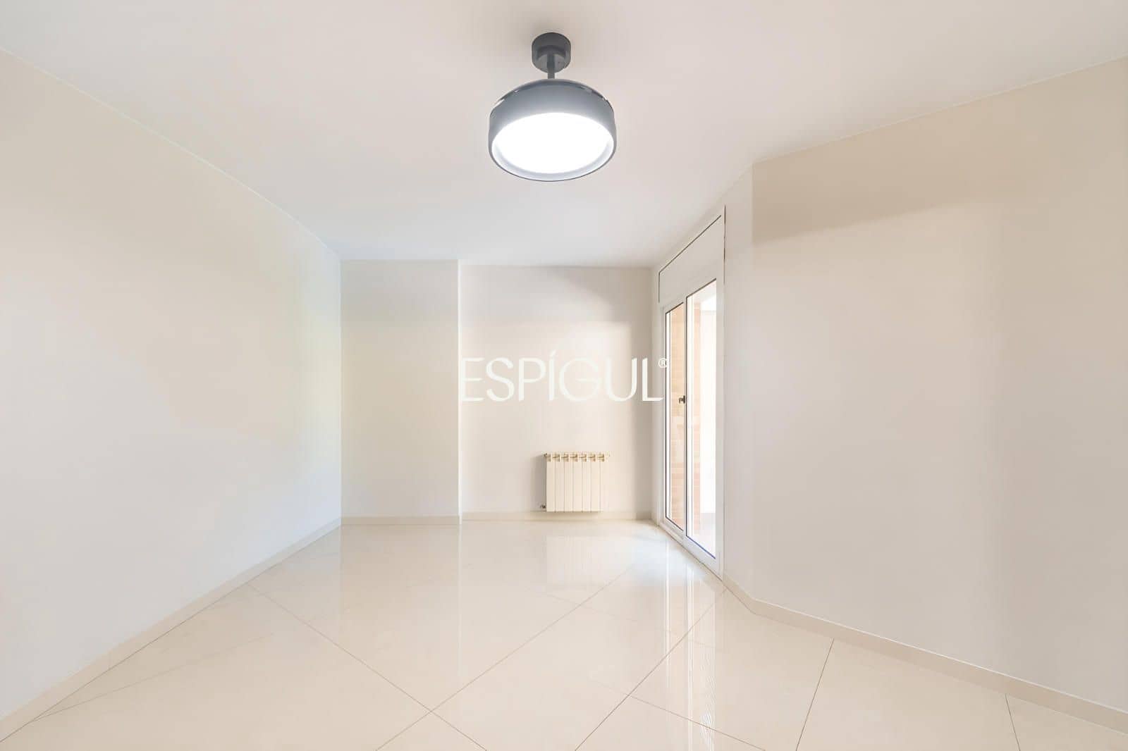 5 bedroom Villa for sale in Canet de Mar with pool garage - € 995,000 (Ref: 10016054)