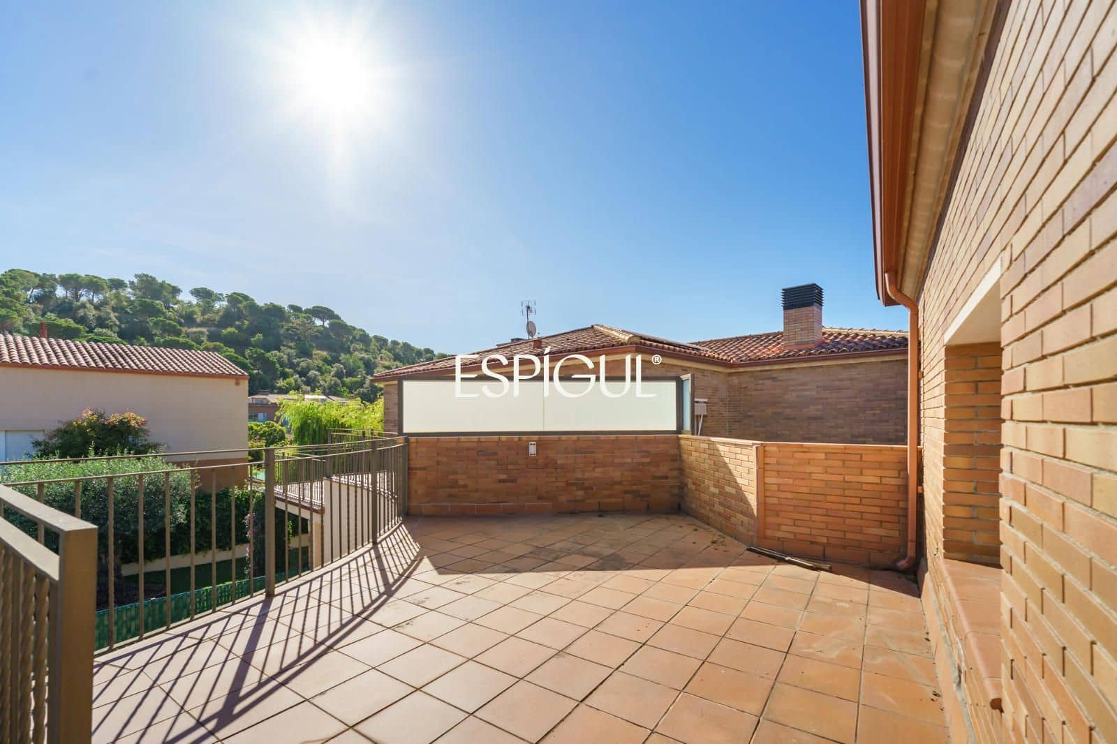 5 bedroom Villa for sale in Canet de Mar with pool garage - € 995,000 (Ref: 10016054)
