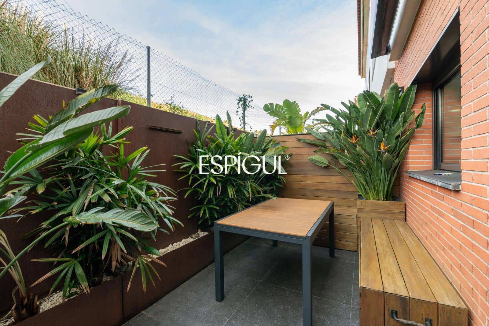 4 quarto Casa em Banda para venda em Sant Andreu de Llavaneres com garagem - 599 000 € (Ref: 10016055)