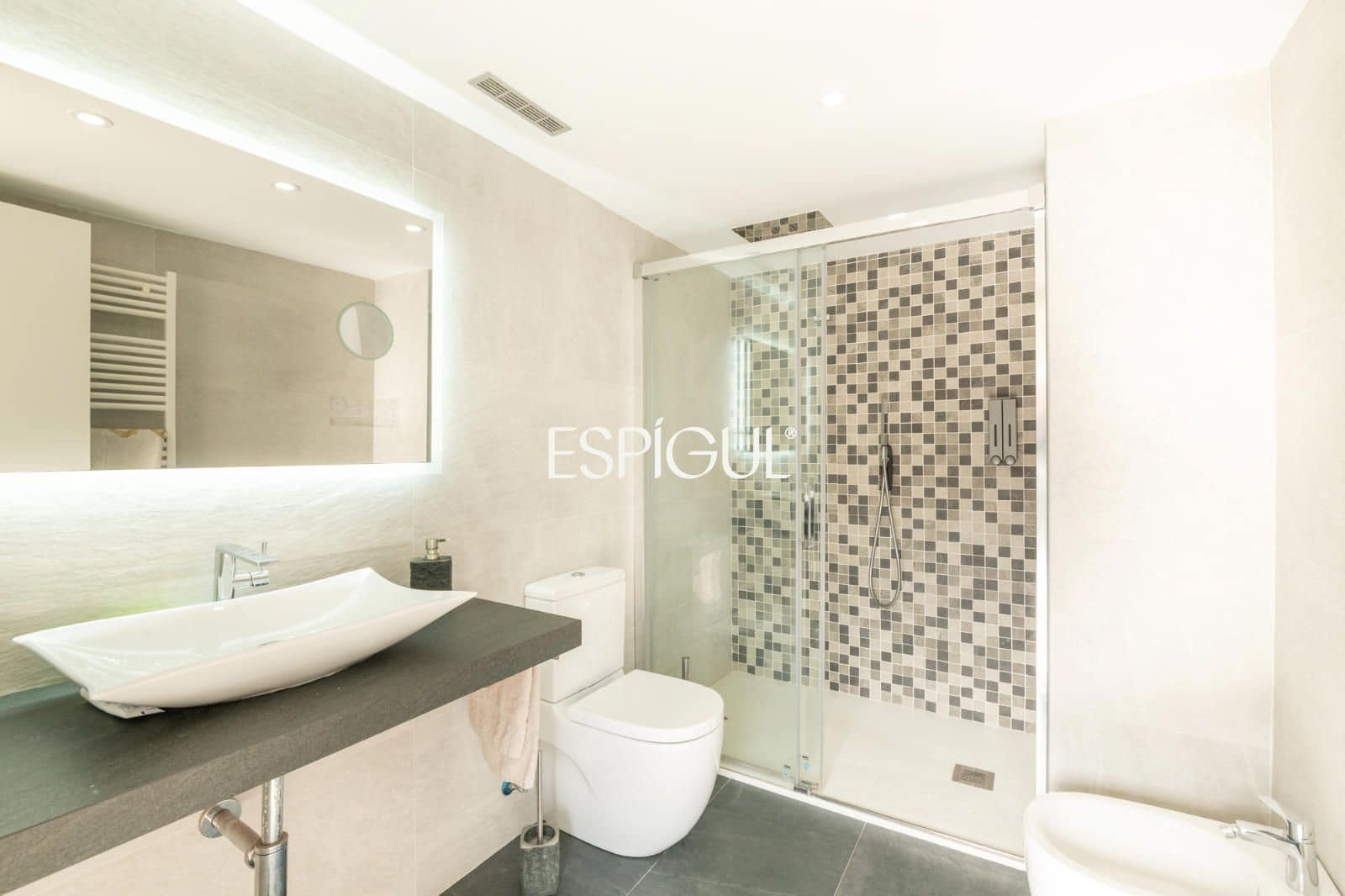 4 quarto Casa em Banda para venda em Sant Andreu de Llavaneres com garagem - 599 000 € (Ref: 10016055)