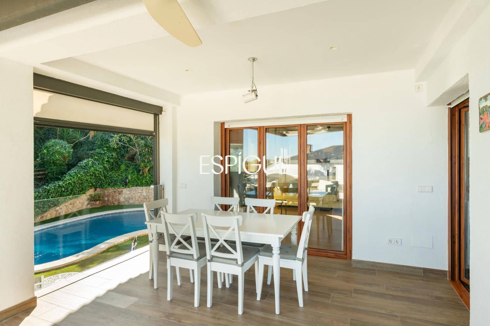 5 bedroom Villa for sale in Arenys de Mar with pool garage - € 790,000 (Ref: 10016056)