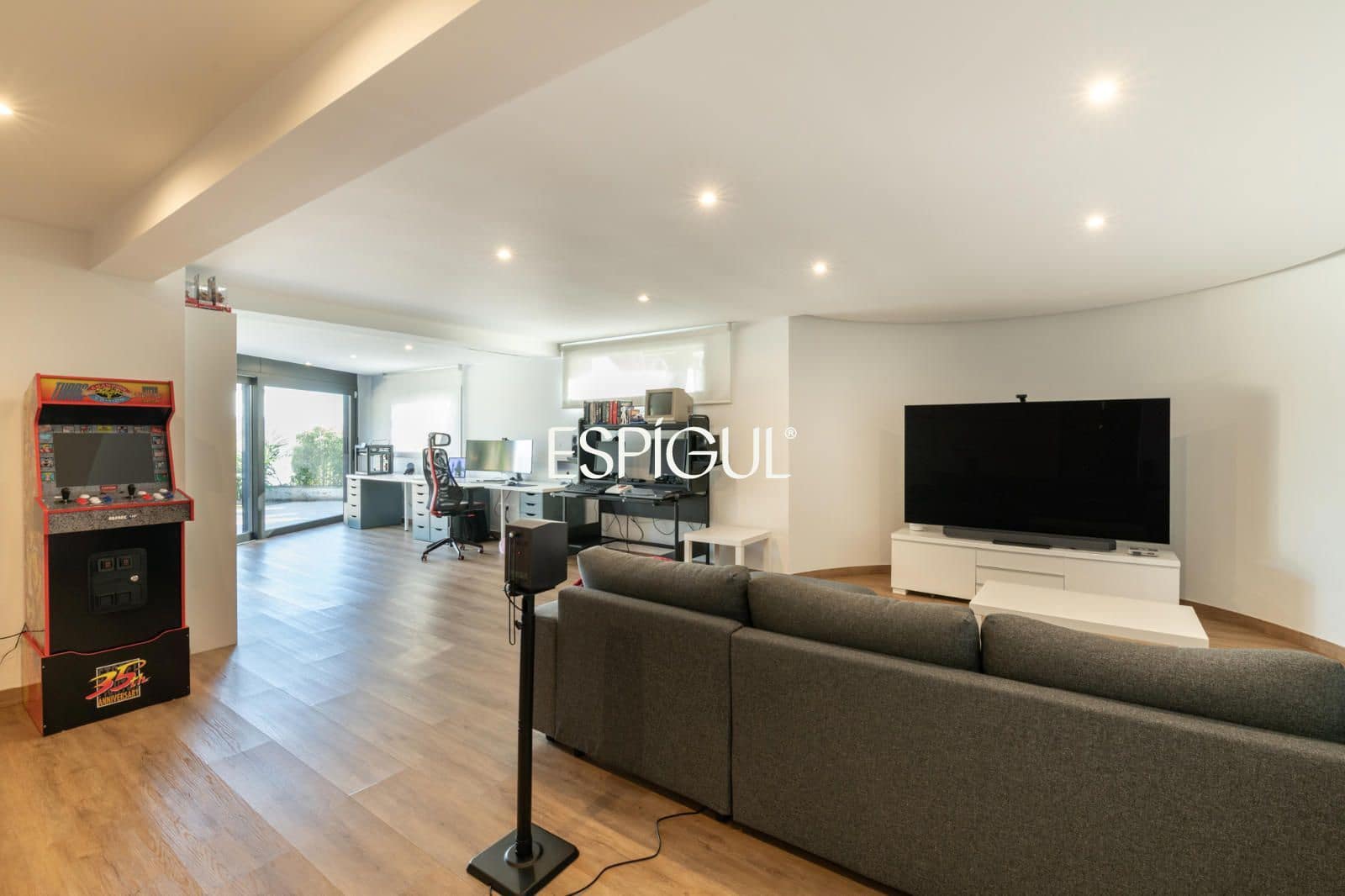 5 bedroom Villa for sale in Arenys de Mar with pool garage - € 790,000 (Ref: 10016056)