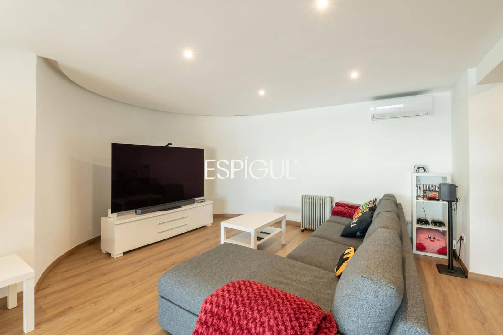 5 bedroom Villa for sale in Arenys de Mar with pool garage - € 790,000 (Ref: 10016056)