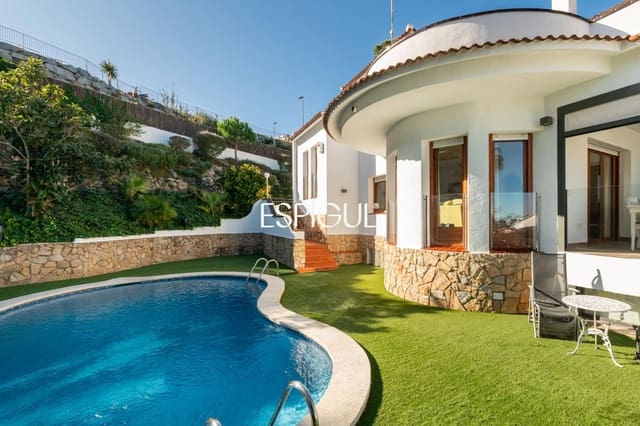 5 camera da letto Villa in vendita in Arenys de Mar con piscina garage - 790.000 € (Rif: 10016056)