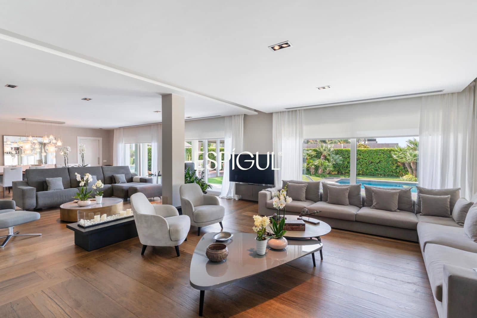 5 bedroom Villa for sale in Sant Pol de Mar with pool garage - € 2,750,000 (Ref: 10016058)