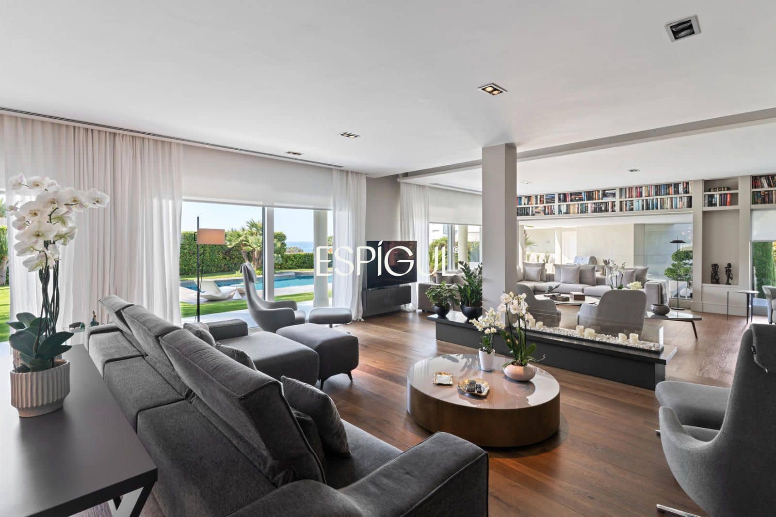 5 bedroom Villa for sale in Sant Pol de Mar with pool garage - € 2,750,000 (Ref: 10016058)