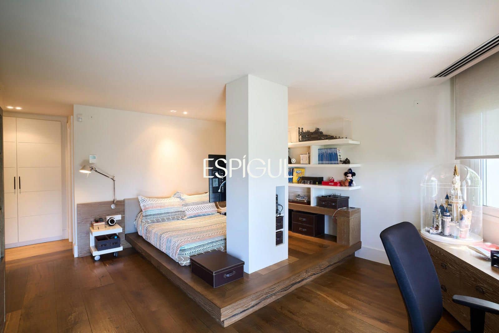 5 bedroom Villa for sale in Sant Pol de Mar with pool garage - € 2,750,000 (Ref: 10016058)