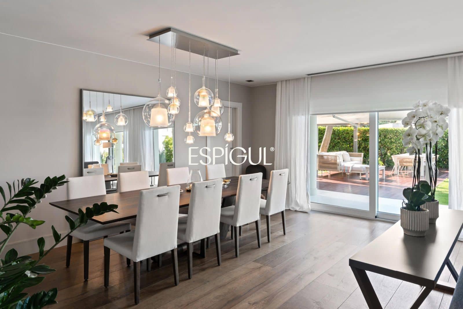 5 bedroom Villa for sale in Sant Pol de Mar with pool garage - € 2,750,000 (Ref: 10016058)