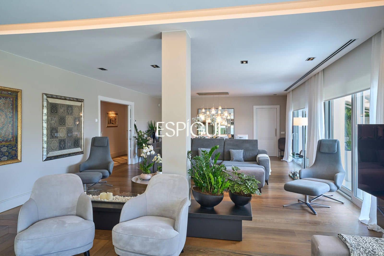 5 bedroom Villa for sale in Sant Pol de Mar with pool garage - € 2,750,000 (Ref: 10016058)