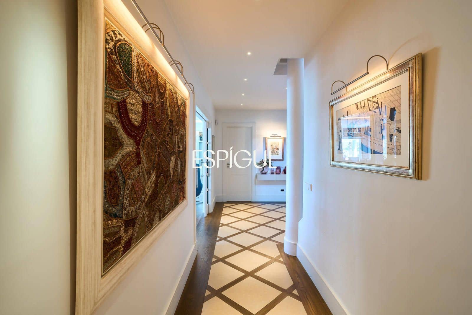5 bedroom Villa for sale in Sant Pol de Mar with pool garage - € 2,750,000 (Ref: 10016058)