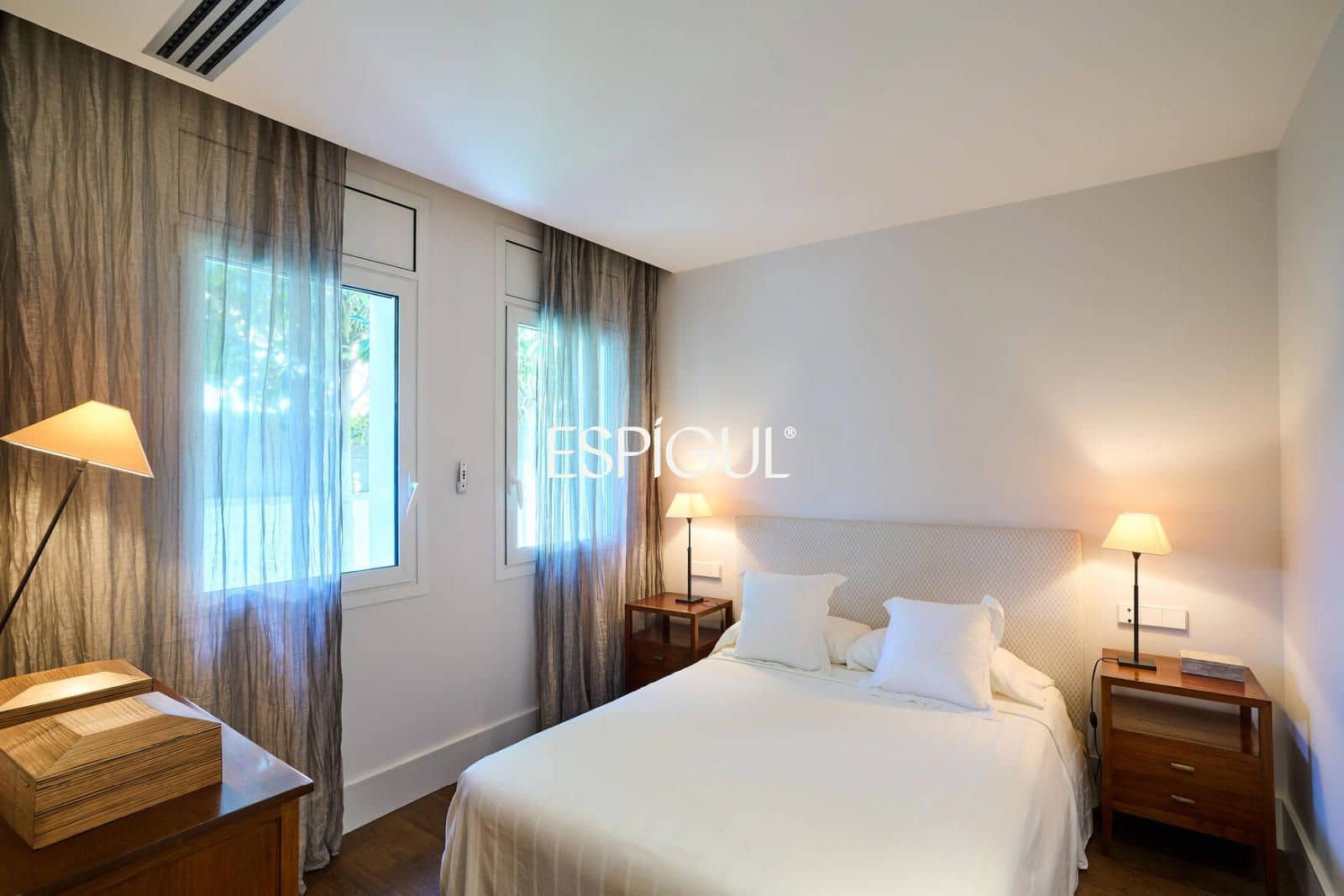 5 bedroom Villa for sale in Sant Pol de Mar with pool garage - € 2,750,000 (Ref: 10016058)
