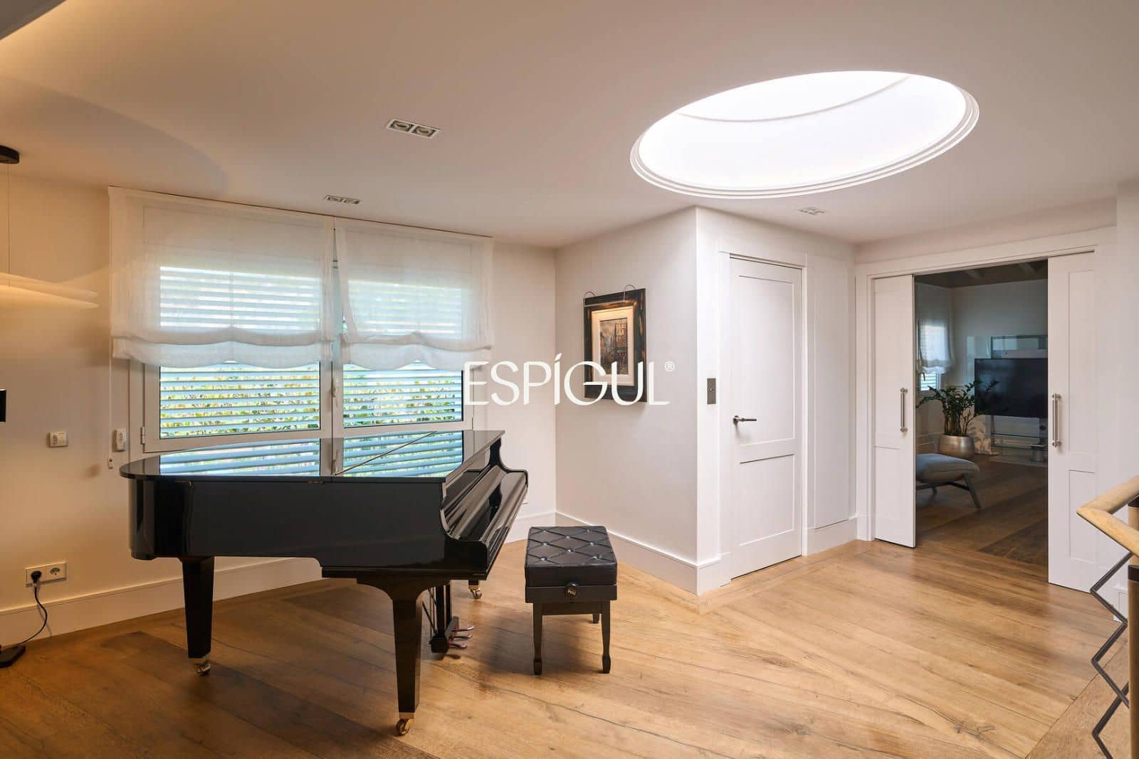 5 bedroom Villa for sale in Sant Pol de Mar with pool garage - € 2,750,000 (Ref: 10016058)