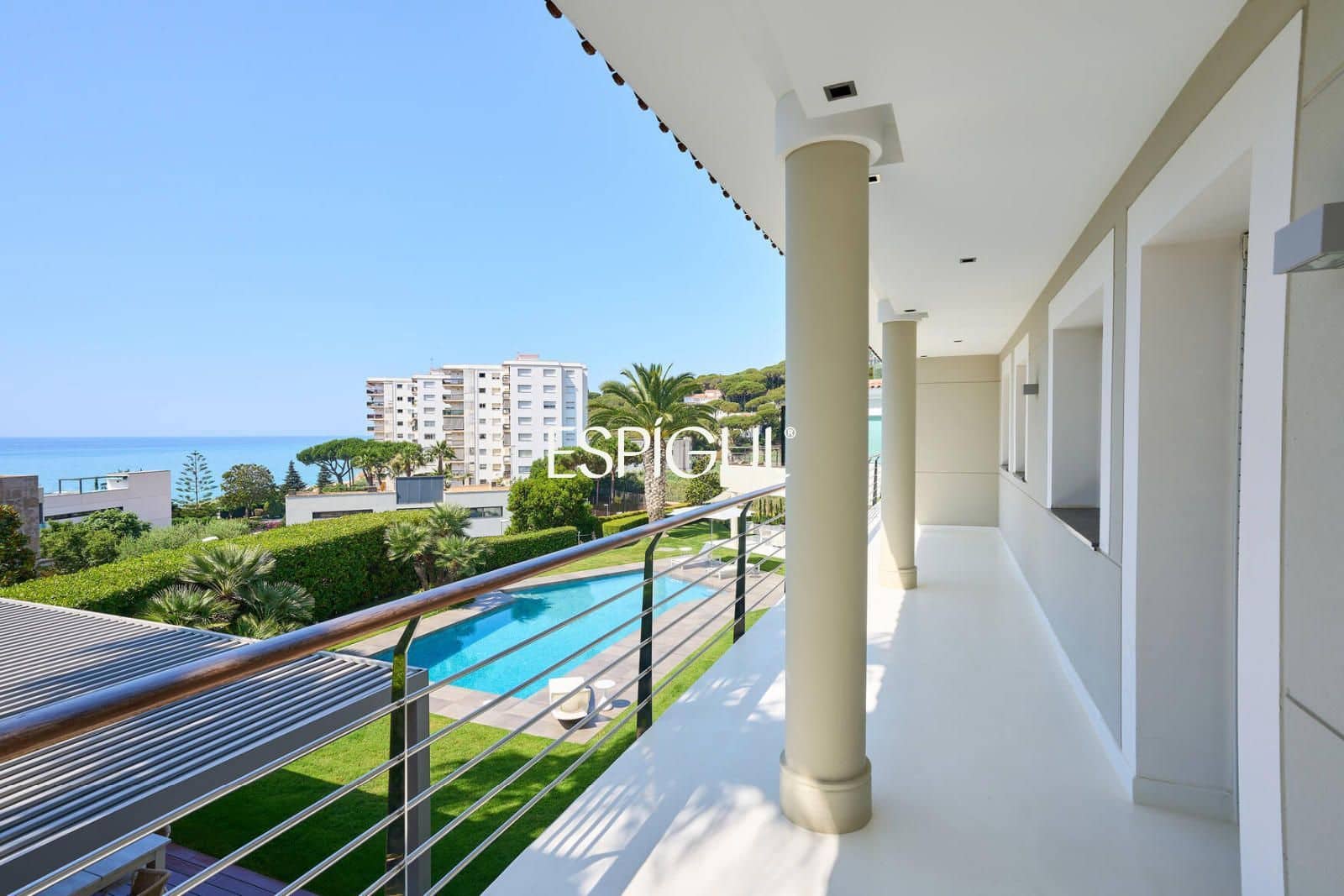 5 bedroom Villa for sale in Sant Pol de Mar with pool garage - € 2,750,000 (Ref: 10016058)