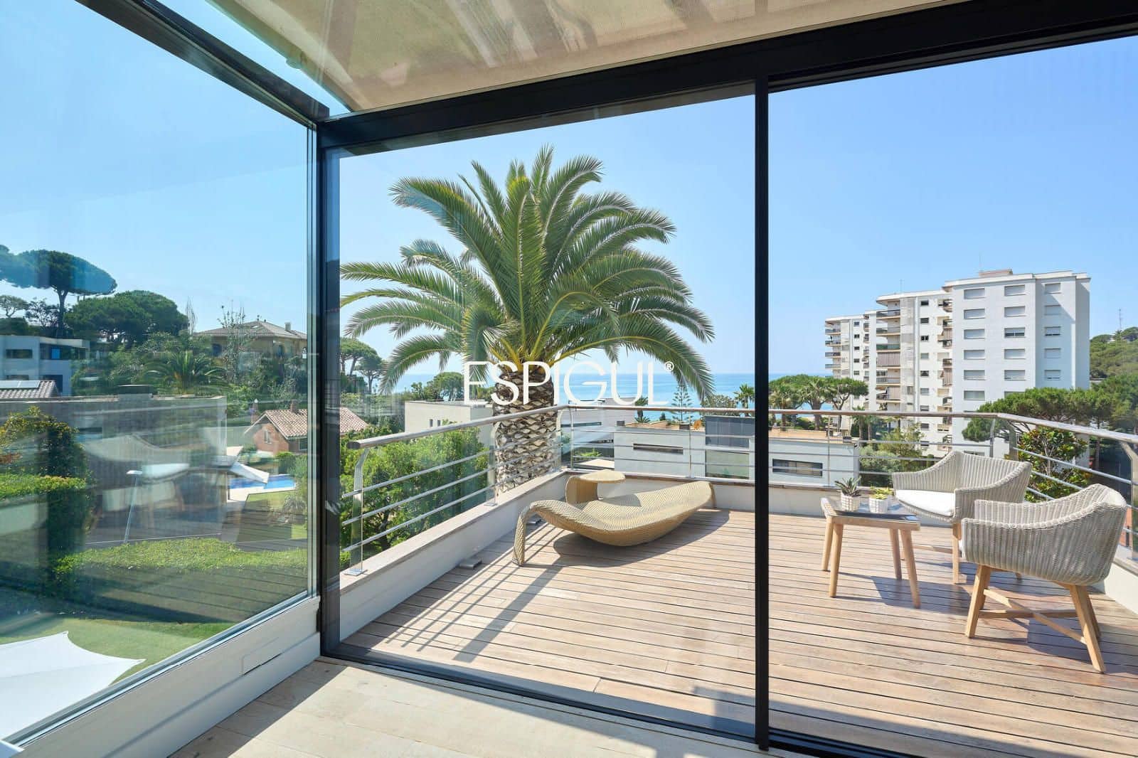 5 bedroom Villa for sale in Sant Pol de Mar with pool garage - € 2,750,000 (Ref: 10016058)