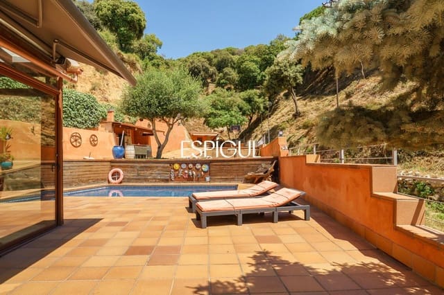 3 bedroom Villa for sale in Teià with pool garage - € 625,000 (Ref: 10016059)