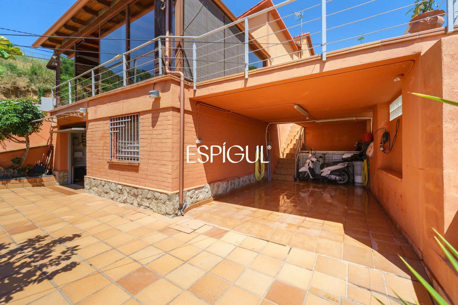 3 bedroom Villa for sale in Teia with pool garage - € 625,000 (Ref: 10016059)