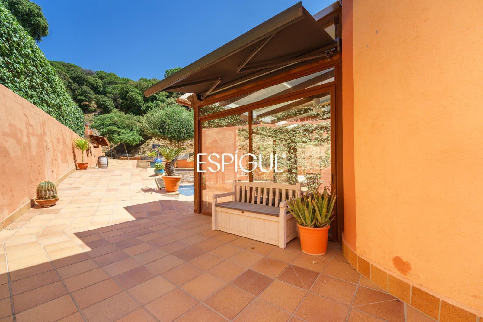 3 bedroom Villa for sale in Teia with pool garage - € 625,000 (Ref: 10016059)