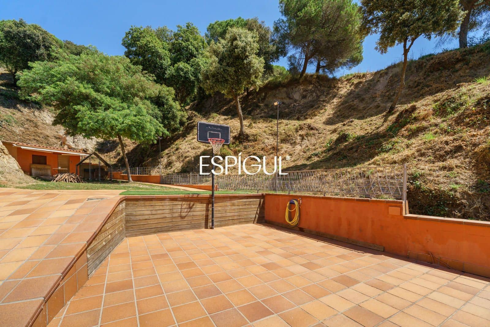 3 bedroom Villa for sale in Teia with pool garage - € 625,000 (Ref: 10016059)